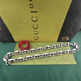 Gucci Heavy-Link Silver-Tone Ornate Chain Necklace
