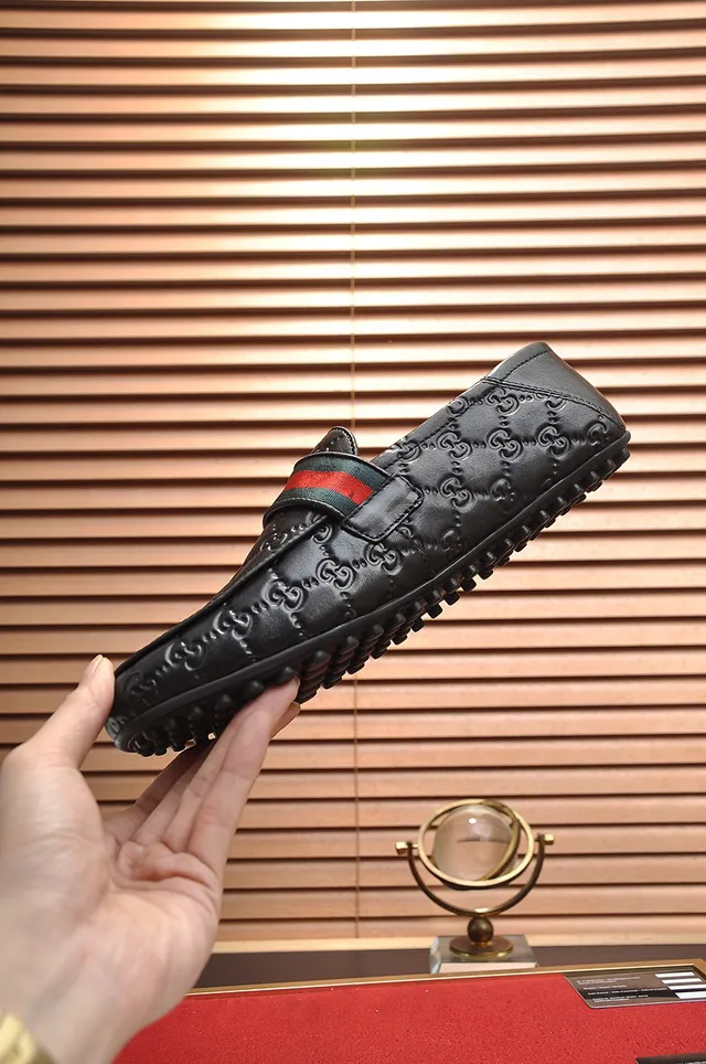 Gucci Horsebit 1955 أحذية لافر أسود منقوش GG 6