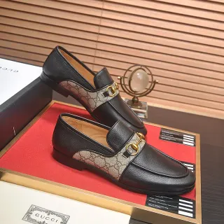 Gucci Horsebit 1955 কালো চামড়া এবং GG Web লুফার