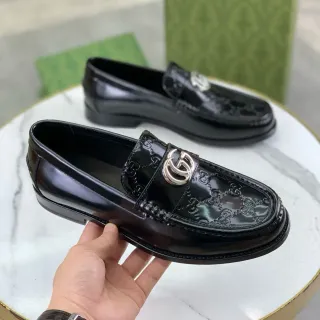 Gucci Horsebit 1955 Negro Plata Cuero Pulido Grabado GG Monograma Mocasín
