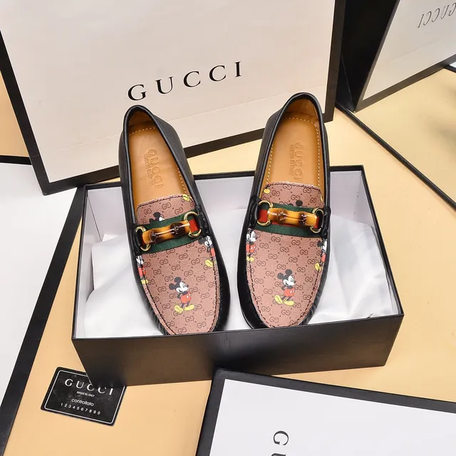Gucci Horsebit 1955 Mickey Mouse impression Loafers 8