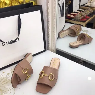 Gucci Horsebit 1955 Cuero Tan Horsebit Buckle Zapatillas
