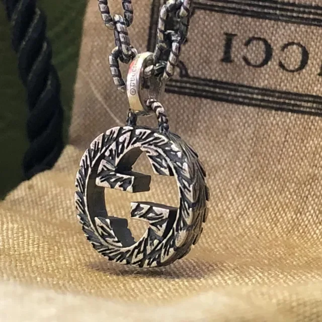 Gucci Interlocking G Laurel Wreath Pendant Necklace 6