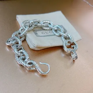 Gucci Interlocking G سوار حبل ملتوي فضي