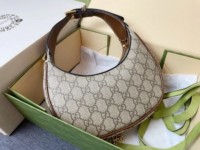 Gucci Jackie 1961 بيج بني GG Monogram كانفاس حقيبة تحت الإبط 4