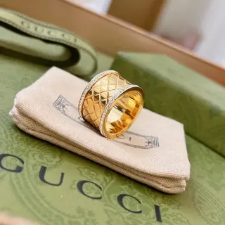 Gucci Marmont灵感款 金银色 绗缝钻石图案 镶嵌水晶边框戒指