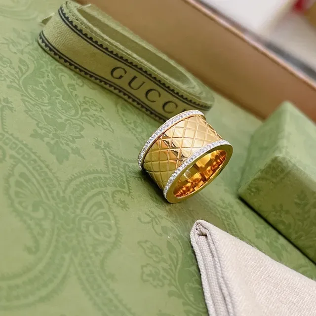 Gucci Marmont-inspired Gold Silver Quilted Diamond Pattern Pavé Crystal Trim Ring 4