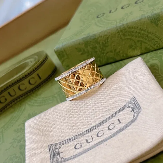 Gucci Marmont-inspired Gold Silver Quilted Diamond Pattern Pavé Crystal Trim Ring 6