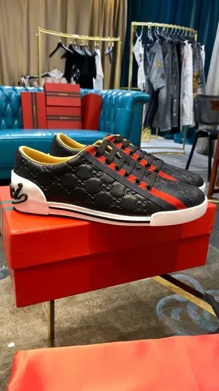 Gucci Navy Red embossées GG Monogram cuir accent rayure web lifestyle sneakers 9