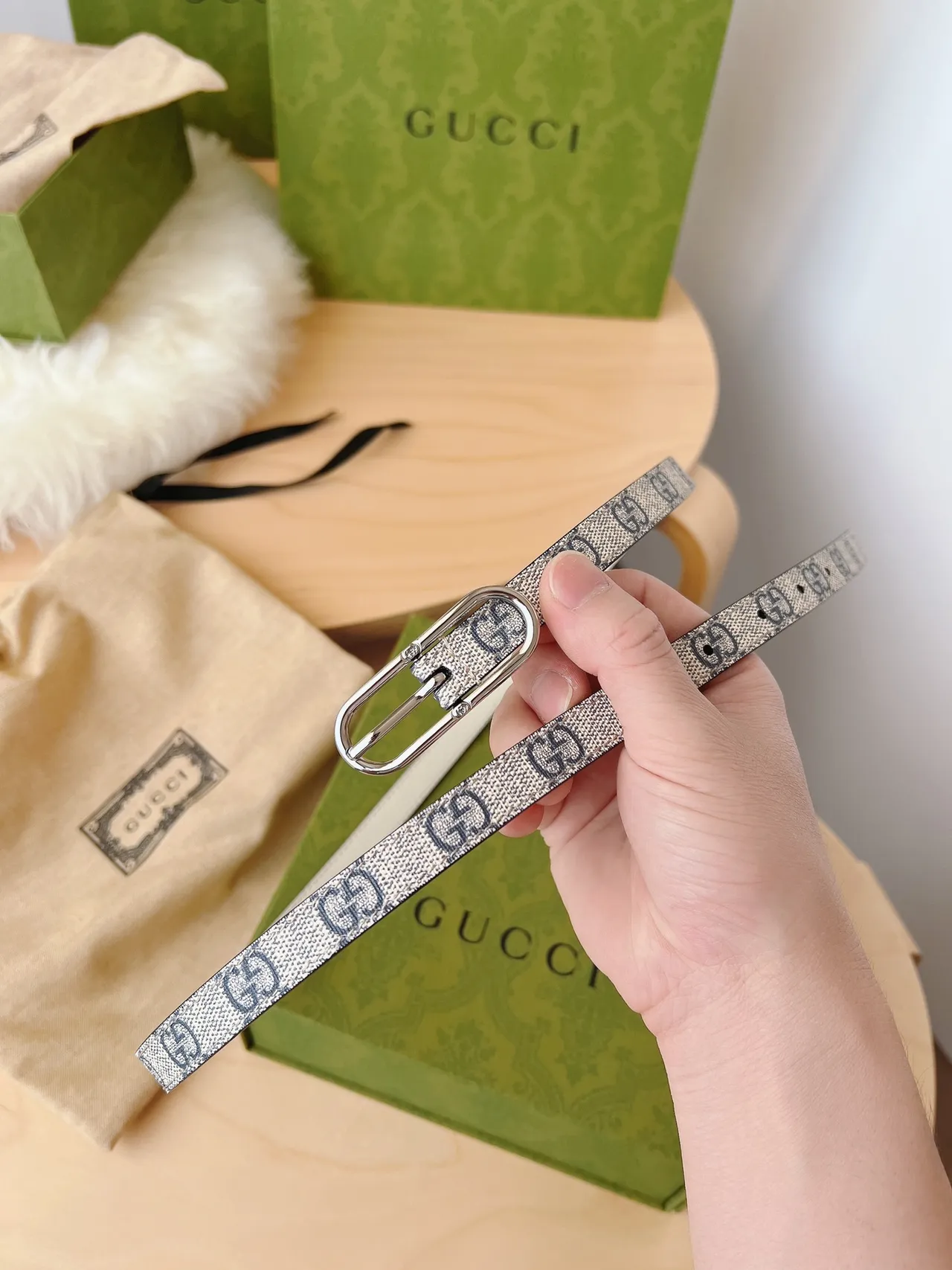 Gucci Ophidia Beige Gris Tissée GG Monogramme Silhouette Étroite Ceinture en Cuir 9
