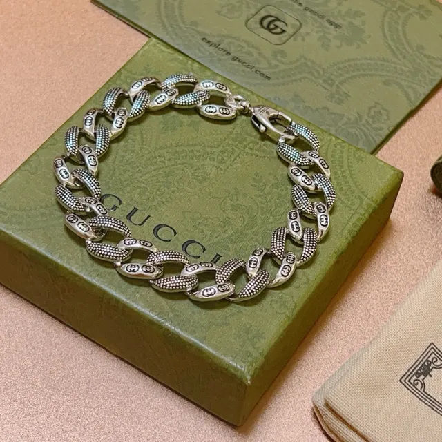 Gucci Ophidia 银蓝 粗链 雕刻 Double-G 图案 手链 9