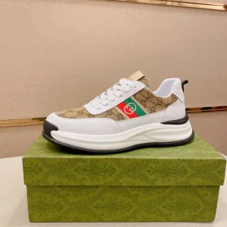 Gucci Screener Beige GG Canvas y Cuero Blanco Zapatillas Lifestyle