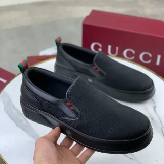 Gucci Screener 黑色 GG Monogram Canvas Loafers