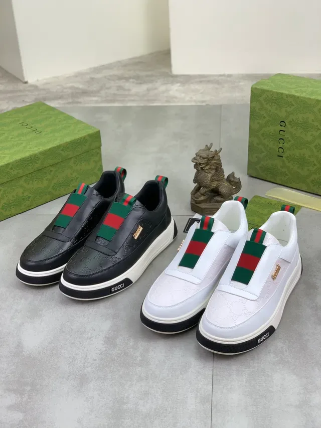Gucci Screener Black Green Slip-On Embossed GG Leather Lifestyle Sneakers 2