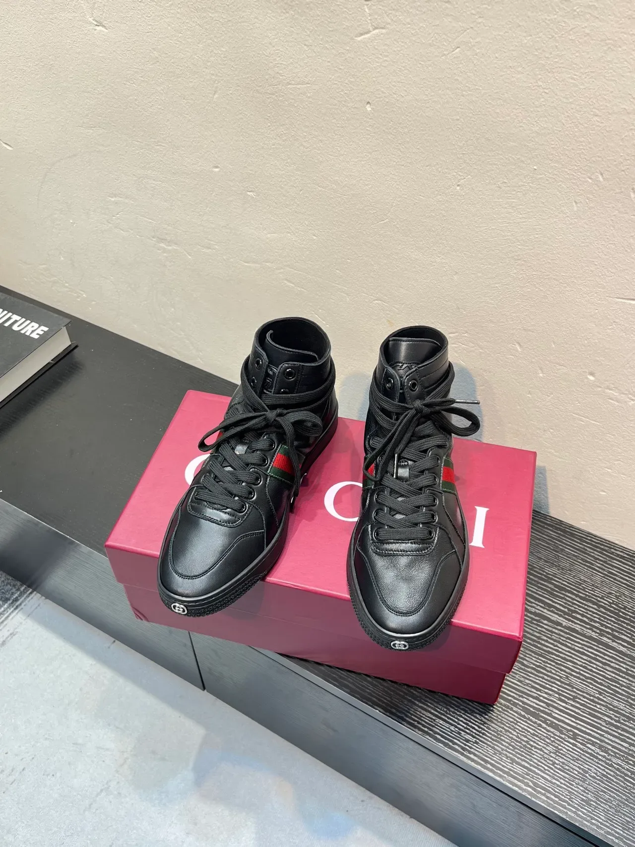 Gucci Screener Black Red Green Web Stripe sneakers lifestyle 2