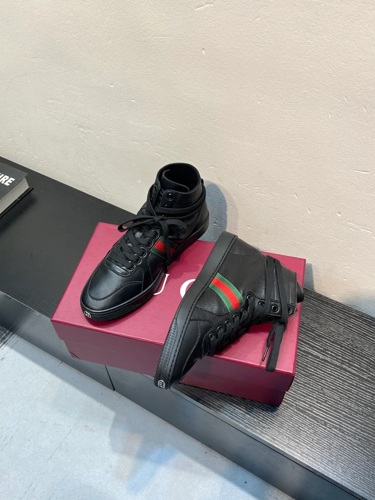 Gucci Screener Black Red Green Web Stripe sneakers lifestyle 4