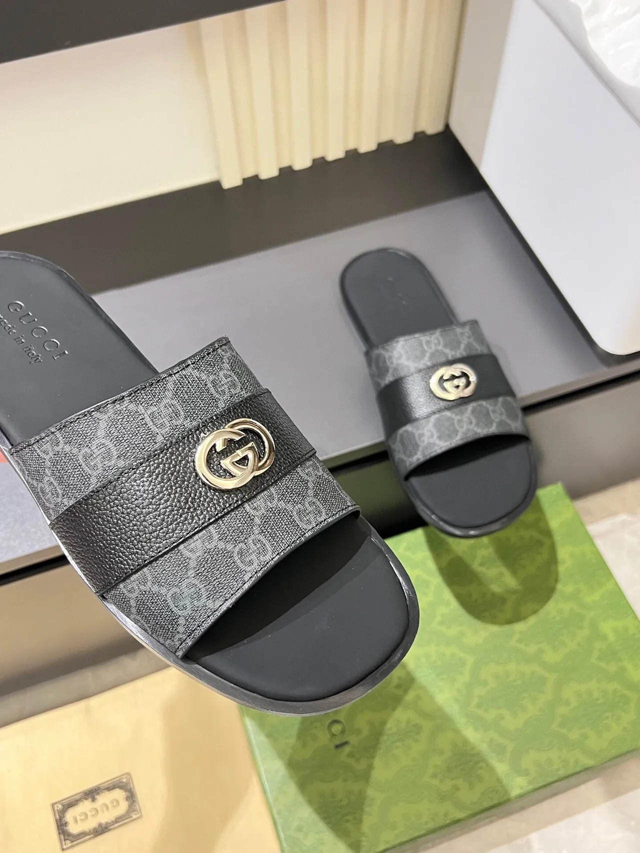Gucci Screener Gray Black Leather Slippers 9