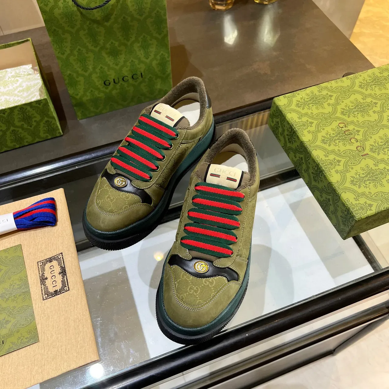 Gucci Screener Verde Oliva e turquesa Tênis Lifestyle 7