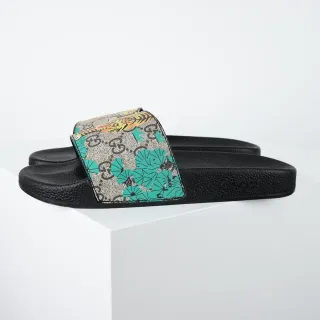 Gucci Screener شبشب مطبوع GG Supreme Tiger Floral