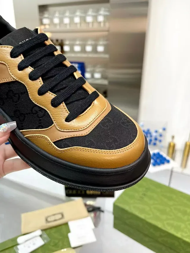 Gucci Screener Tan e Preto Monogram Plataforma Lifestyle Sneakers 7