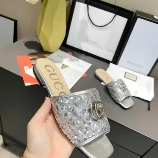 Gucci Lentejuelas Plata Interlocking GG Mulas