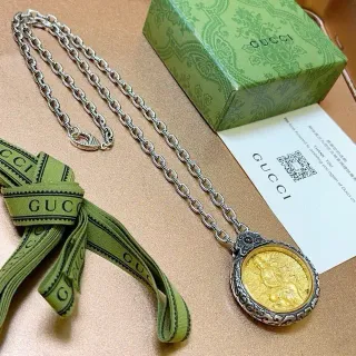 Collier Gucci Chaîne Argent et Or Maillon Filigrane Ornée
