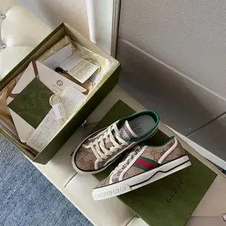 Gucci Tennis 1977 Beige GG Monogram Web Stripe Zapatillas Lifestyle