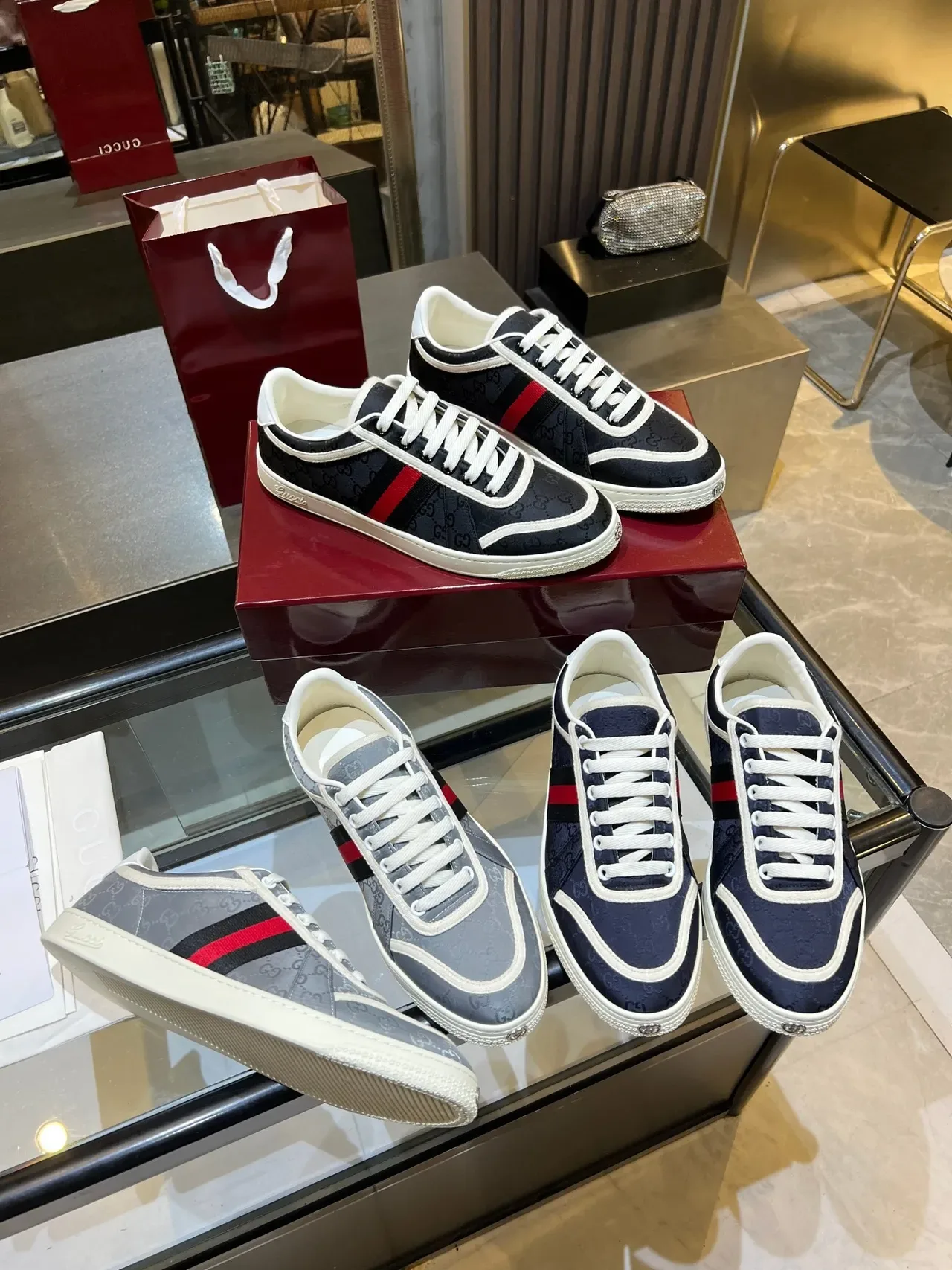 Gucci Tennis 1977 भूरा मोनोग्राम कैनवास वेब पट्टी लाइफस्टाइल स्नीकर्स 4