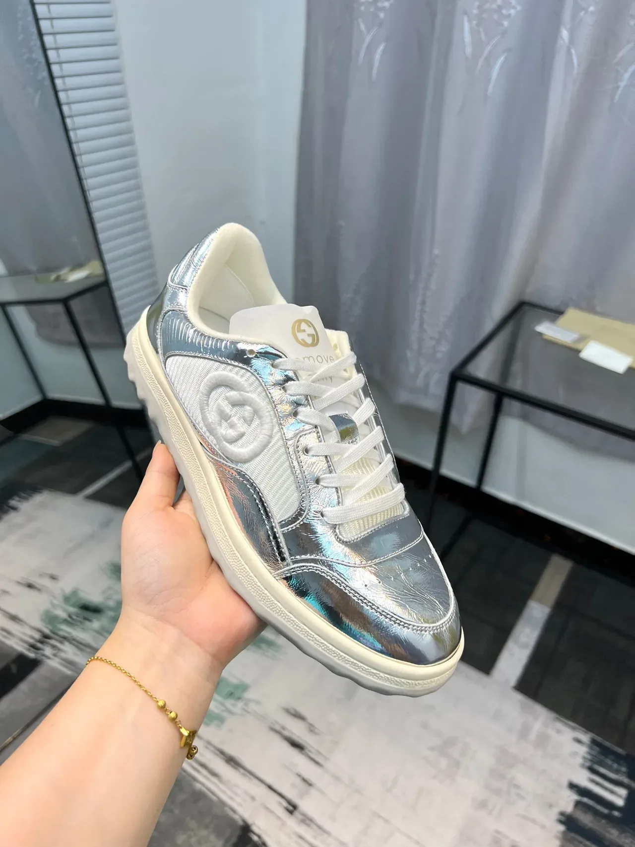 Gucci Tennis 1977 Tênis lifestyle prata metálica e branca 7