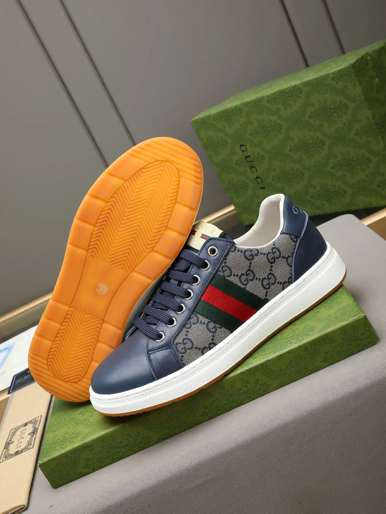 Gucci Tennis 1977 Navy و Gray GG كانفاس سينيكرز لايف ستايل 5