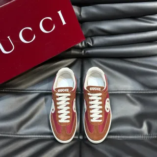 Gucci Tennis 1977 أحمر وبني سويدي شبك لايف ستايل سنيكرز
