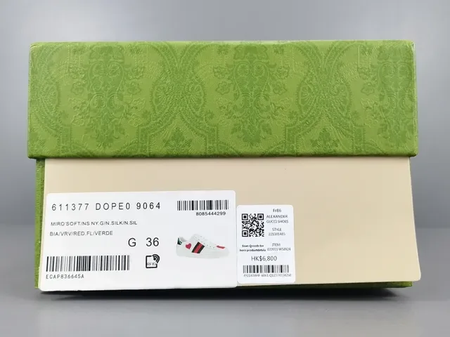 Gucci Tennis 1977 أبيض أحمر أخضر قلب أسلوب حياة حذاء رياضي 14