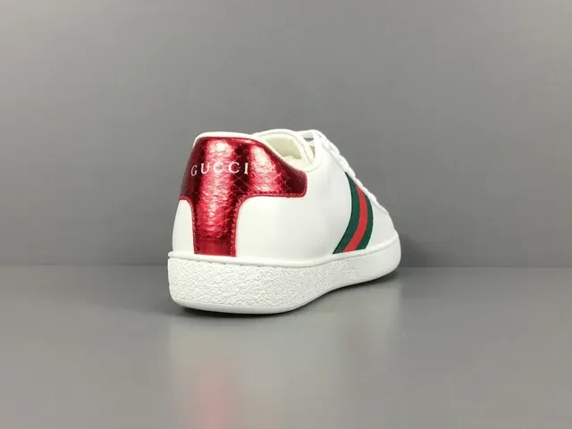 Gucci Tennis 1977 أبيض أحمر أخضر قلب أسلوب حياة حذاء رياضي 15