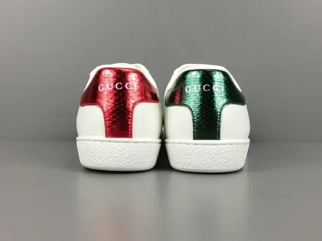 Gucci Tennis 1977 أبيض أحمر أخضر قلب أسلوب حياة حذاء رياضي 17