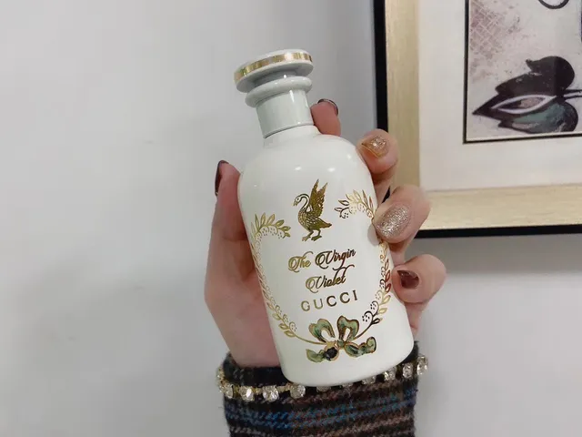 Gucci The Virgin Violet White Ceramic Perfume 7