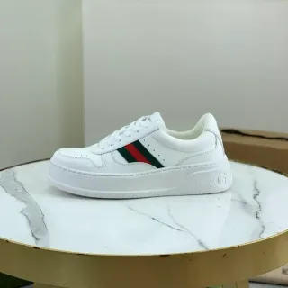 Gucci White Green Leather Web Stripe Lifestyle Sneakers