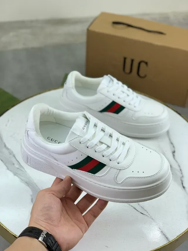 Gucci সাদা সবুজ চামড়া Web Stripe লাইফস্টাইল স্নিকার 4