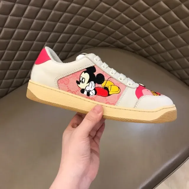 Gucci branco e rosa bordado motivo Mickey Mouse floral panel jacquard lifestyle sneakers 6