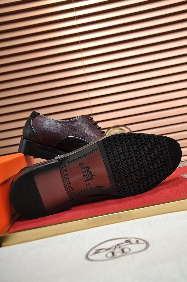 Hermès Noir Borgoña Cuir Bicolore Brogue À Aile Complète 4
