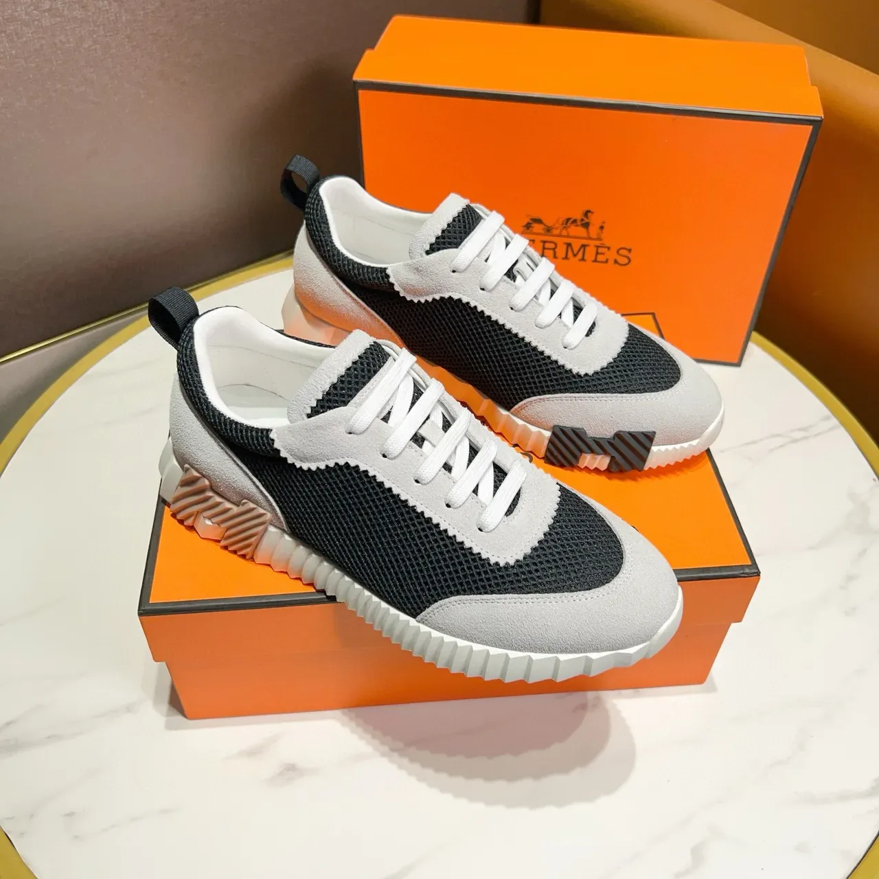 Hermès Black White Mesh And Suede Panel Construction Zigzag Stitched Overlays Lifestyle Sneakers 5