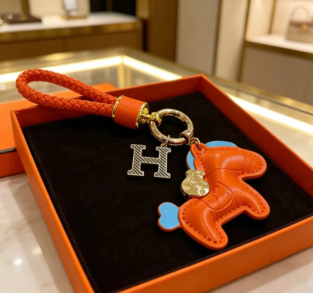 Hermès Eléphant 橙藍色編織皮革象形吊飾環手袋 2