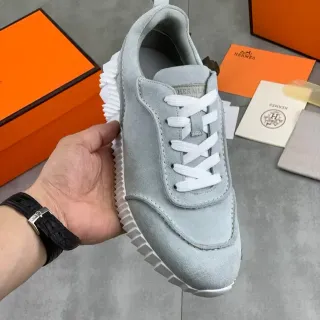 Hermès 灰白麂皮鞋面 带棱纹鞋底 生活方式运动鞋