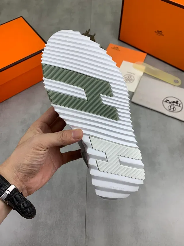 Hermès Gray White Suede Upper Ridged Sole Lifestyle Sneakers 2
