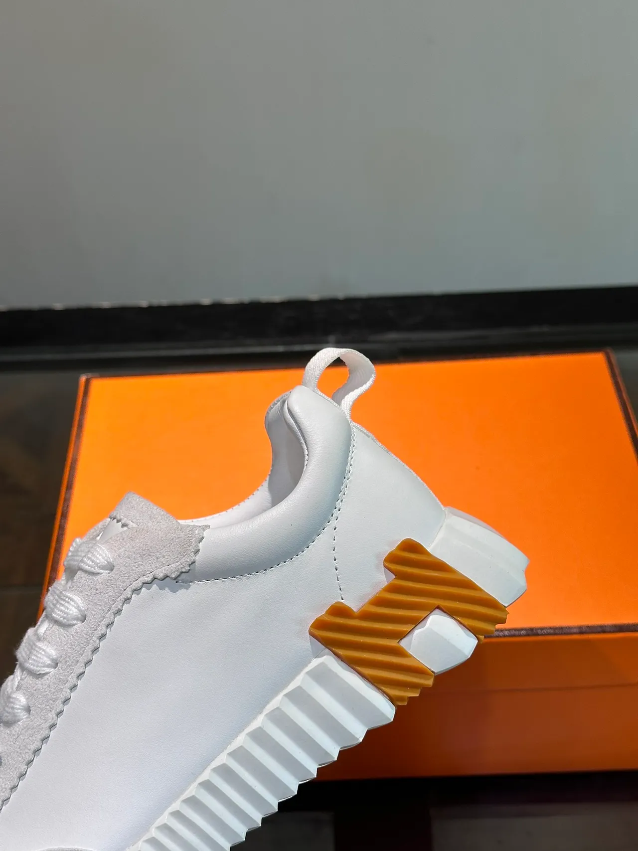 Hermès H-Ride White and Tan Lifestyle Sneakers 4