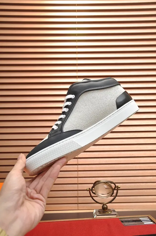 Hermès Sneakers à panneaux en maille et cuir 6
