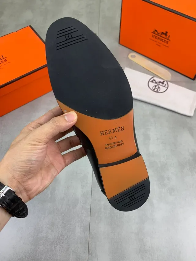 Hermès Oran Black Crocodile-Embossed Loafer 2
