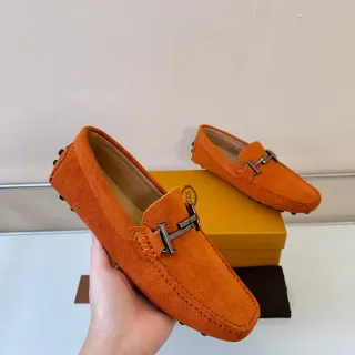 Hermès Oran 橙色麂皮 H-Bit 乐福鞋