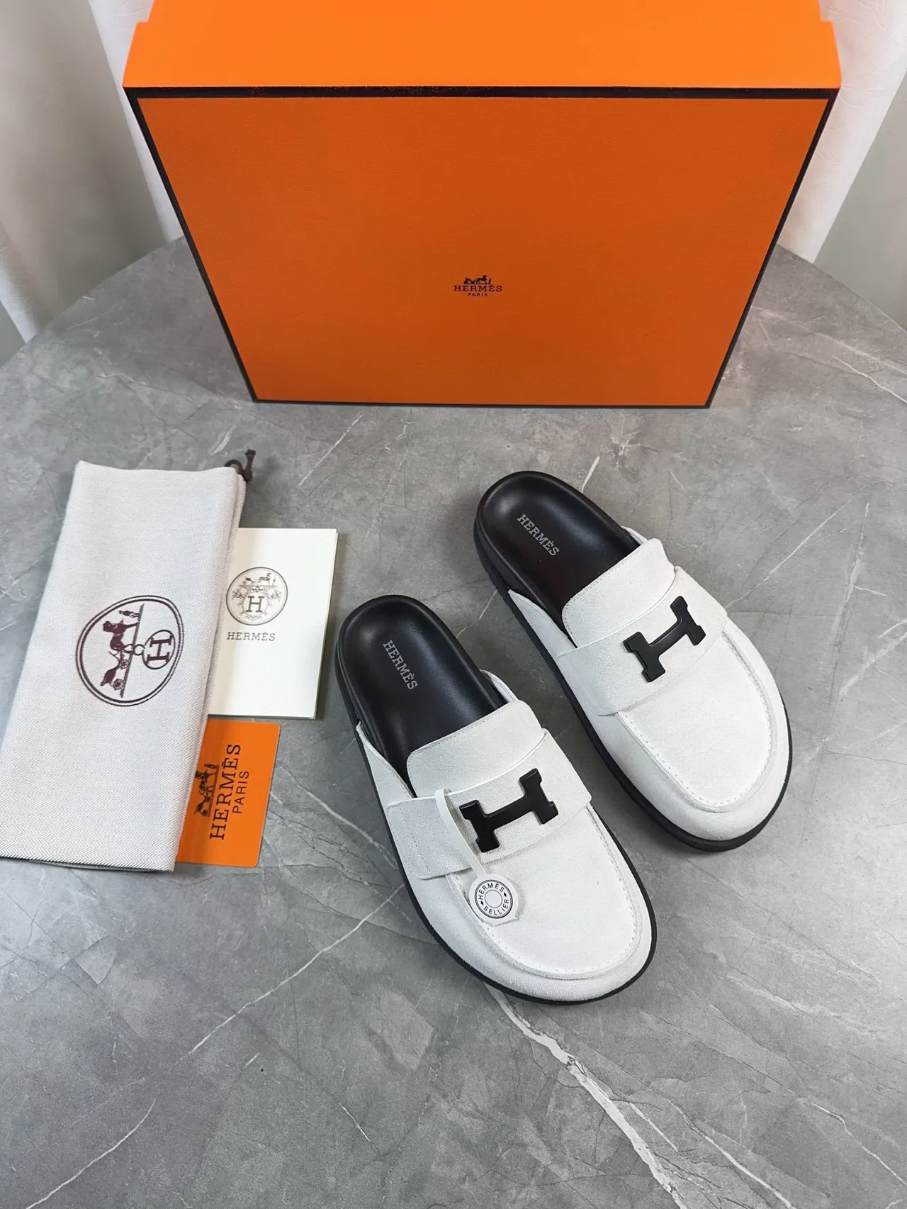 Hermès Oran Loafer Ante blanco Correa H-Logo Mocasín deslizable 5