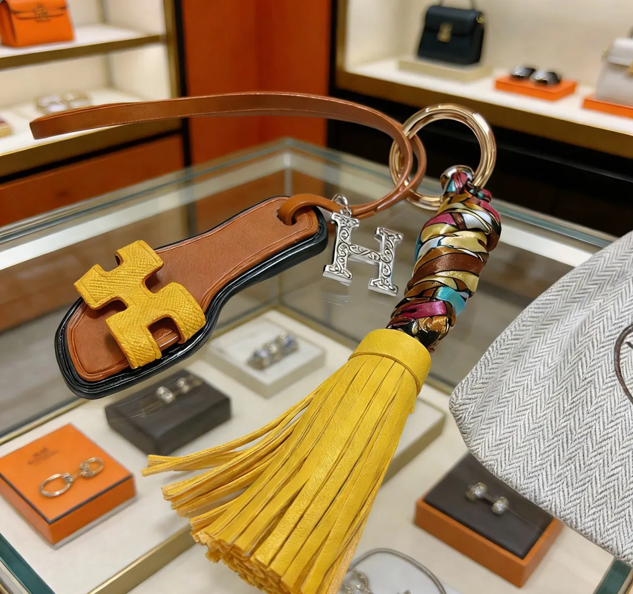 Hermès Oran Yellow Brown H-Shaped Strap Leather Tassel Casual Sandals 6
