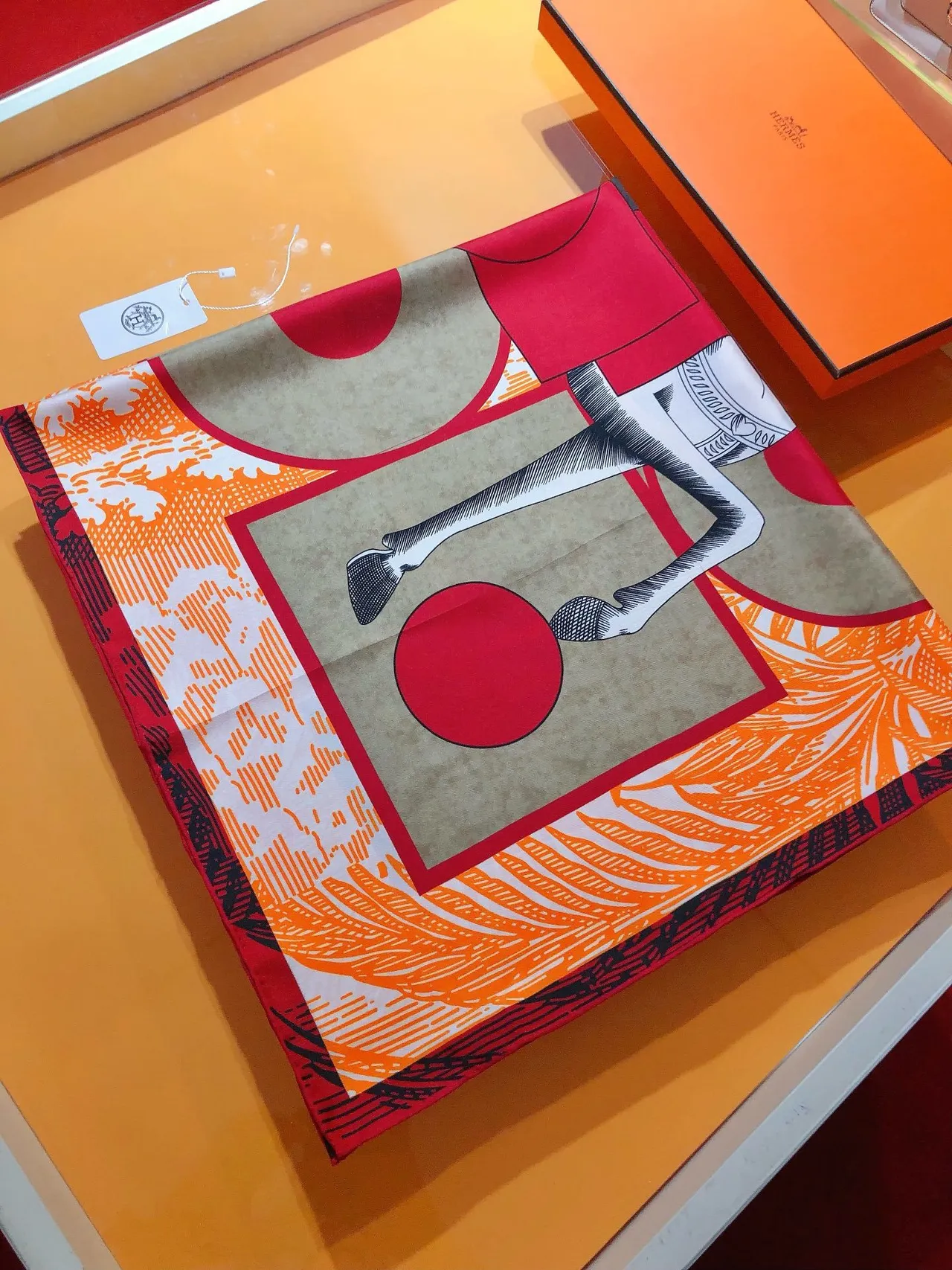 Hermès Cuadrado Orange Red Impresión Gráfica Bold Bufanda de Seda 5